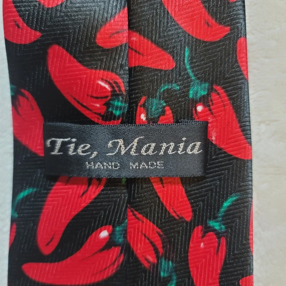 Tie Mania Necktie Mens OS Black Red Chili Pepper Novelty Foodie Handmade Spicy